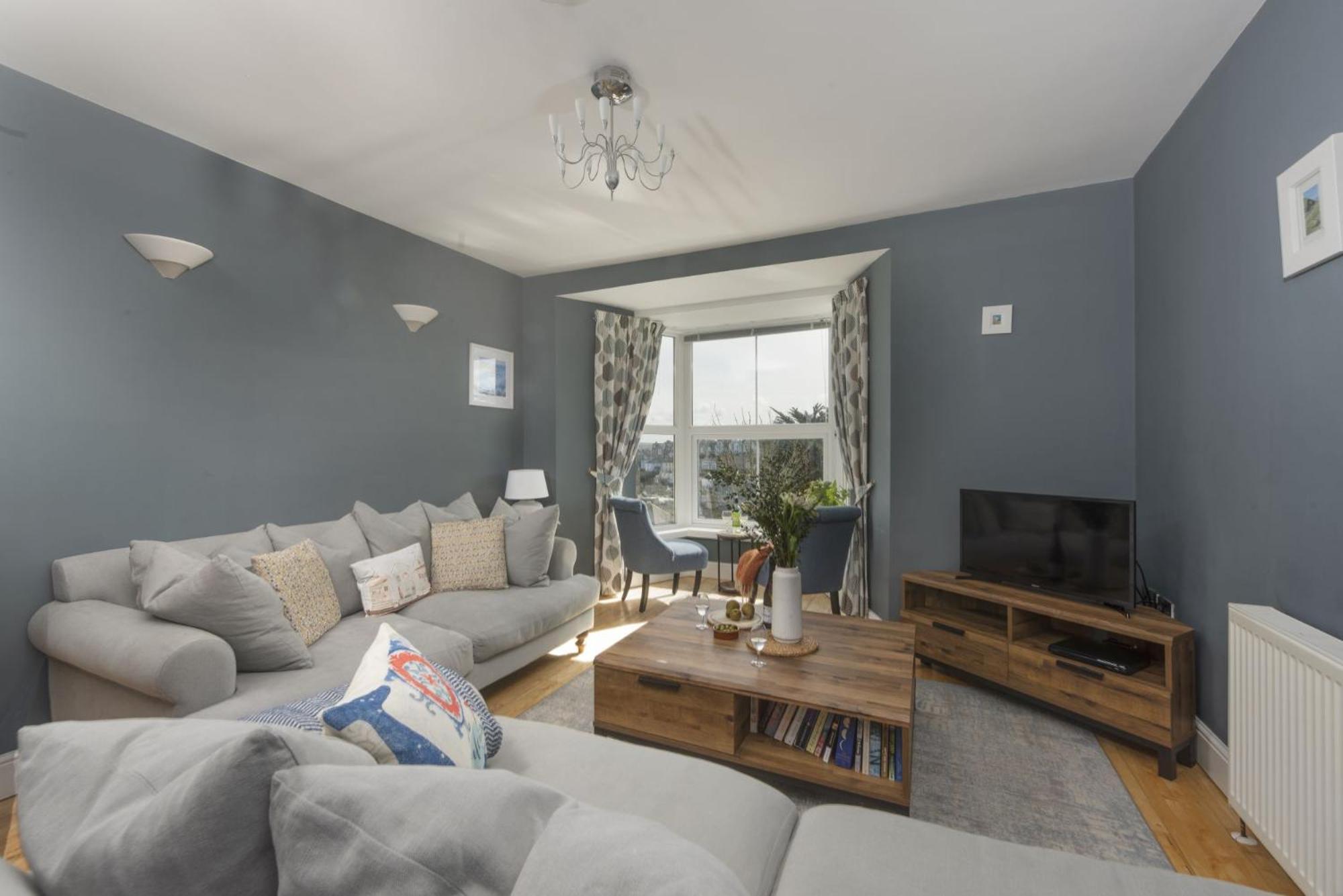 Windsor Lookout Apartment